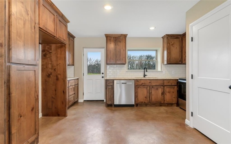 1371 Cr-704a #2, Cleburne, TX 76031, 2 Bedrooms Bedrooms, ,2 BathroomsBathrooms,Residential Lease,For Rent,1371 Cr-704a,20845865