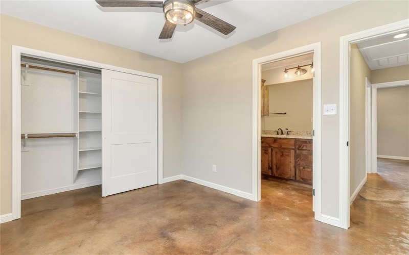 1371 Cr-704a #3, Cleburne, TX 76031, 2 Bedrooms Bedrooms, ,2 BathroomsBathrooms,Residential Lease,For Rent,1371 Cr-704a,20845870