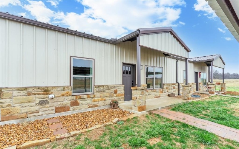 1371 Cr-704a #3, Cleburne, TX 76031, 2 Bedrooms Bedrooms, ,2 BathroomsBathrooms,Residential Lease,For Rent,1371 Cr-704a,20845870