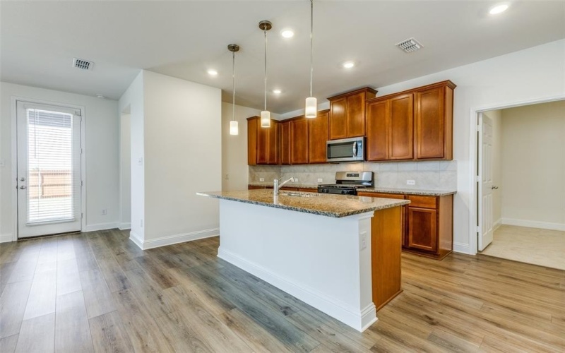3917 Belleview Place, Crandall, TX 75114, 3 Bedrooms Bedrooms, ,2 BathroomsBathrooms,Residential,For Sale,3917 Belleview Place,20846471
