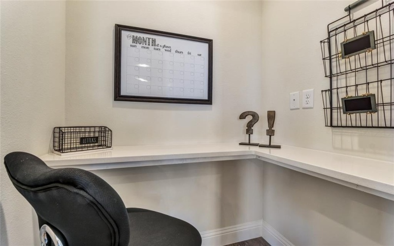 101 Olivia Street, Hillsboro, TX 76645, 3 Bedrooms Bedrooms, ,2 BathroomsBathrooms,Residential,For Sale,101 Olivia Street,20846721