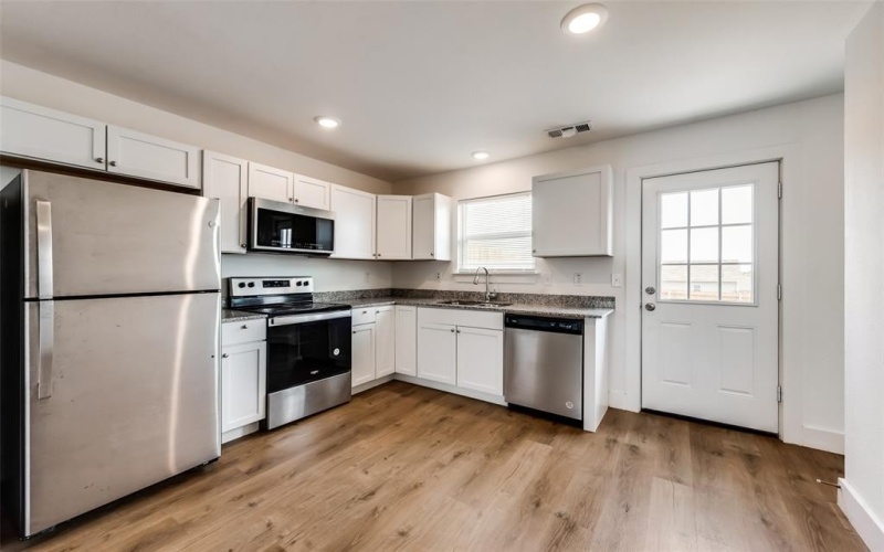 169 Private Road 4211 #200, Decatur, TX 76234, 3 Bedrooms Bedrooms, ,2 BathroomsBathrooms,Residential Lease,For Rent,169 Private Road 4211,20843955