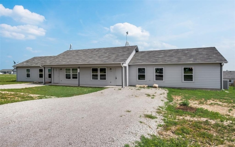 169 Private Road 4211 #200, Decatur, TX 76234, 3 Bedrooms Bedrooms, ,2 BathroomsBathrooms,Residential Lease,For Rent,169 Private Road 4211,20843955
