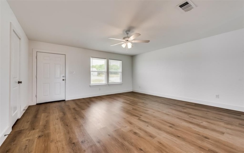 169 Private Road 4211 #200, Decatur, TX 76234, 3 Bedrooms Bedrooms, ,2 BathroomsBathrooms,Residential Lease,For Rent,169 Private Road 4211,20843955