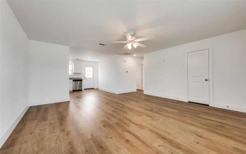 169 Private Road 4211 #200, Decatur, TX 76234, 3 Bedrooms Bedrooms, ,2 BathroomsBathrooms,Residential Lease,For Rent,169 Private Road 4211,20843955
