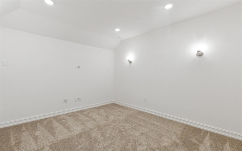 3912 Maida Road, McKinney, TX 75071, 5 Bedrooms Bedrooms, ,5 BathroomsBathrooms,Residential,For Sale,3912 Maida Road,20849675