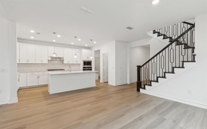 3912 Maida Road, McKinney, TX 75071, 5 Bedrooms Bedrooms, ,5 BathroomsBathrooms,Residential,For Sale,3912 Maida Road,20849675