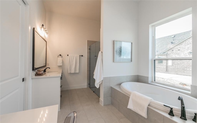 201 Bel Grand Road, Haslet, TX 76052, 4 Bedrooms Bedrooms, ,3 BathroomsBathrooms,Residential,For Sale,201 Bel Grand Road,20849748