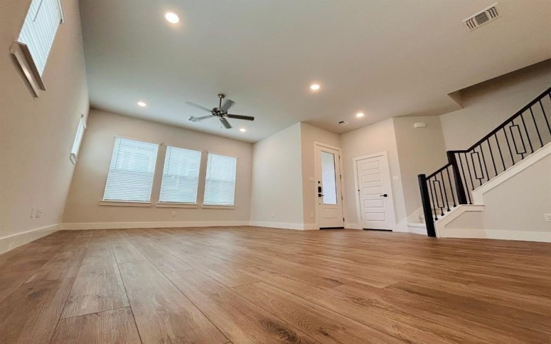 500 Mission Trail, Arlington, TX 76010, 2 Bedrooms Bedrooms, ,2 BathroomsBathrooms,Residential Lease,For Rent,500 Mission Trail,20849827