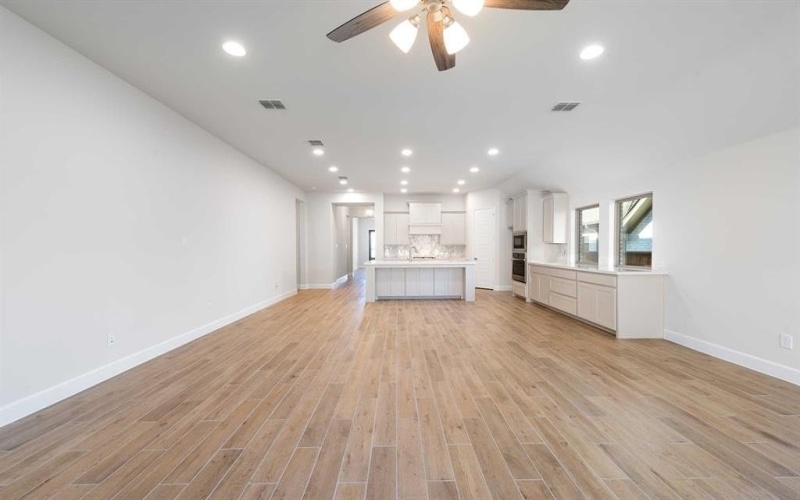 10448 Terrapin Road, Fort Worth, TX 76126, 4 Bedrooms Bedrooms, ,3 BathroomsBathrooms,Residential,For Sale,10448 Terrapin Road,20849965