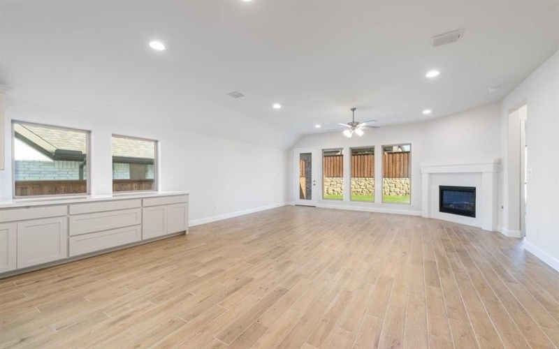 10448 Terrapin Road, Fort Worth, TX 76126, 4 Bedrooms Bedrooms, ,3 BathroomsBathrooms,Residential,For Sale,10448 Terrapin Road,20849965