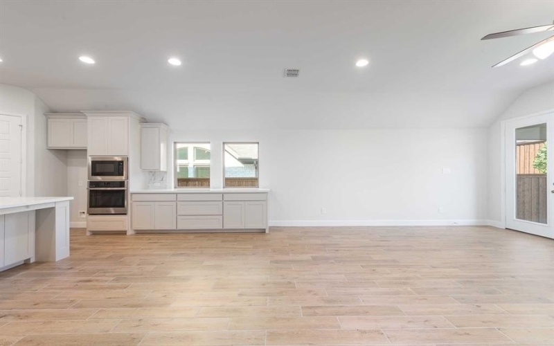 10448 Terrapin Road, Fort Worth, TX 76126, 4 Bedrooms Bedrooms, ,3 BathroomsBathrooms,Residential,For Sale,10448 Terrapin Road,20849965