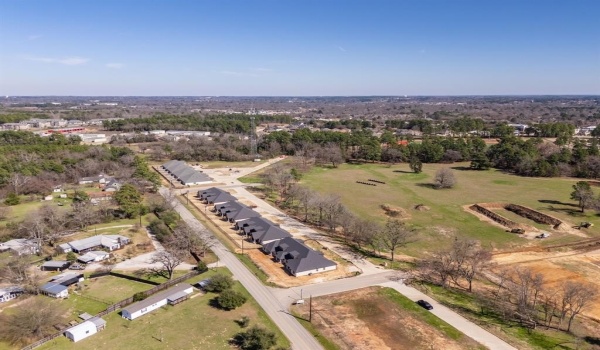 14195 County Road 192, Tyler, TX 75703, 20 Habitaciones Habitaciones , ,15 BañosBaños,Residential Multi Family,En Venta,14195 County Road 192,20850069