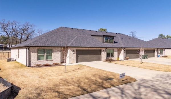 14195 County Road 192, Tyler, TX 75703, 20 Habitaciones Habitaciones , ,15 BañosBaños,Residential Multi Family,En Venta,14195 County Road 192,20850069