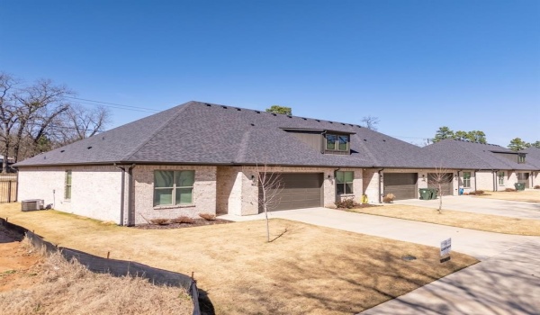 14195 County Road 192, Tyler, TX 75703, 20 Habitaciones Habitaciones , ,15 BañosBaños,Residential Multi Family,En Venta,14195 County Road 192,20850069