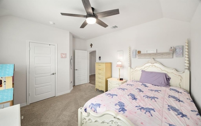 3813 Trails End Road, Aubrey, TX 76227, 4 Bedrooms Bedrooms, ,2 BathroomsBathrooms,Residential,For Sale,3813 Trails End Road,20850282