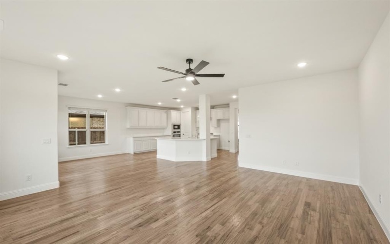 829 Trout Lilly Drive, Fort Worth, TX 76247, 4 Bedrooms Bedrooms, ,3 BathroomsBathrooms,Residential,For Sale,829 Trout Lilly Drive,20850359