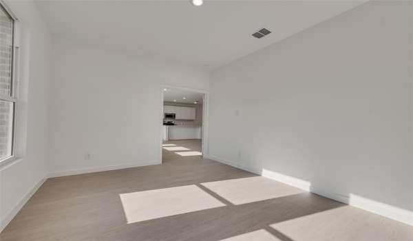1810 Holden Drive, Cedar Hill, TX 75116, 4 Bedrooms Bedrooms, ,2 BathroomsBathrooms,Residential,For Sale,1810 Holden Drive,20848878