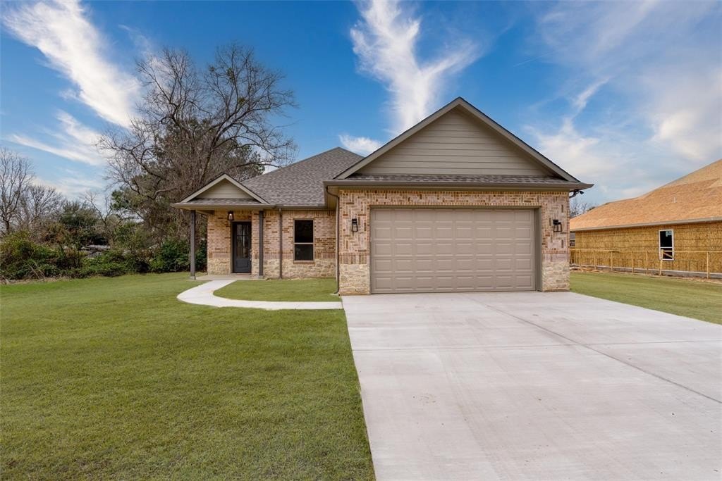 106 Deep Cove Drive, Trinidad, TX 75163, 4 Bedrooms Bedrooms, ,2 BathroomsBathrooms,Residential,For Sale,106 Deep Cove Drive,20848908