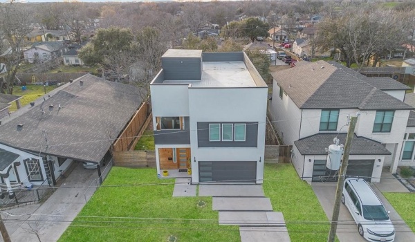 3935 Abilene Street, Dallas, TX 75212, 4 Bedrooms Bedrooms, ,2 BathroomsBathrooms,Residential,For Sale,3935 Abilene Street,20849137