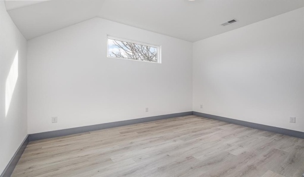 3935 Abilene Street, Dallas, TX 75212, 4 Bedrooms Bedrooms, ,2 BathroomsBathrooms,Residential,For Sale,3935 Abilene Street,20849137