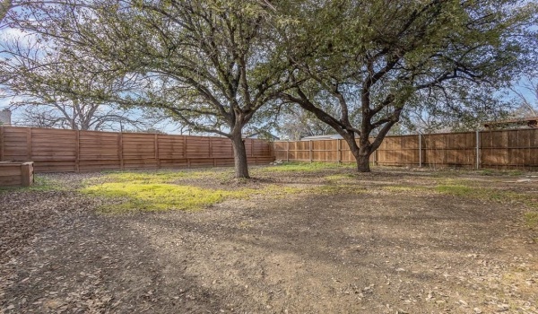 3935 Abilene Street, Dallas, TX 75212, 4 Bedrooms Bedrooms, ,2 BathroomsBathrooms,Residential,For Sale,3935 Abilene Street,20849137