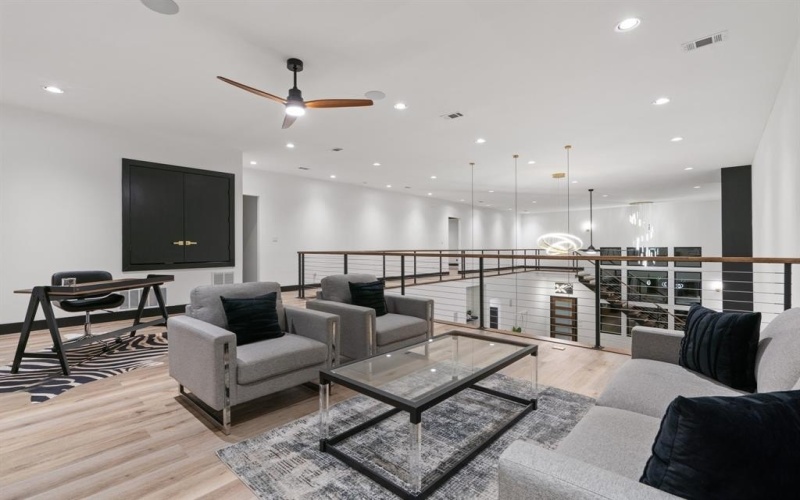 9818 Witham Street, Dallas, TX 75220, 4 Bedrooms Bedrooms, ,5 BathroomsBathrooms,Residential,For Sale,9818 Witham Street,20849231