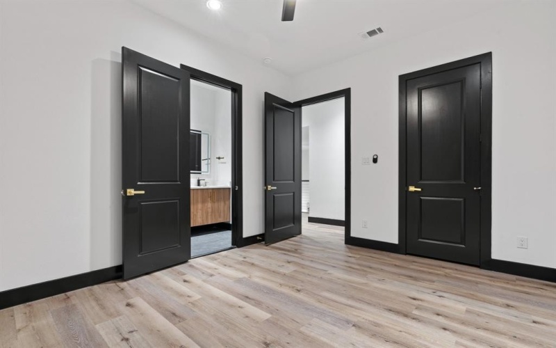 9818 Witham Street, Dallas, TX 75220, 4 Bedrooms Bedrooms, ,5 BathroomsBathrooms,Residential,For Sale,9818 Witham Street,20849231