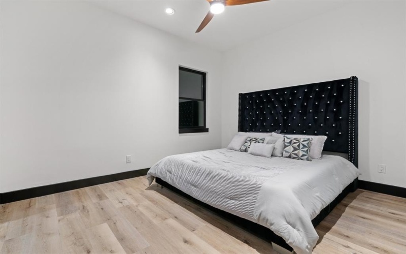 9818 Witham Street, Dallas, TX 75220, 4 Bedrooms Bedrooms, ,5 BathroomsBathrooms,Residential,For Sale,9818 Witham Street,20849231