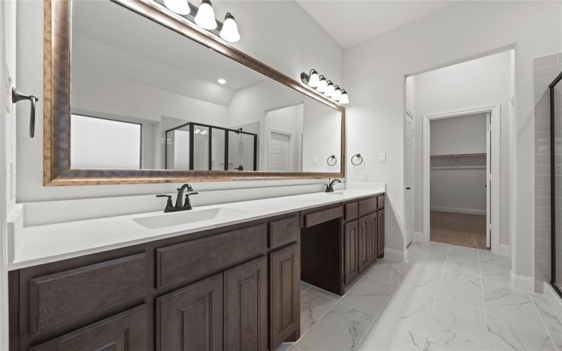 1832 Sudbury Drive, Cleburne, TX 76033, 3 Bedrooms Bedrooms, ,2 BathroomsBathrooms,Residential,For Sale,1832 Sudbury Drive,20849311