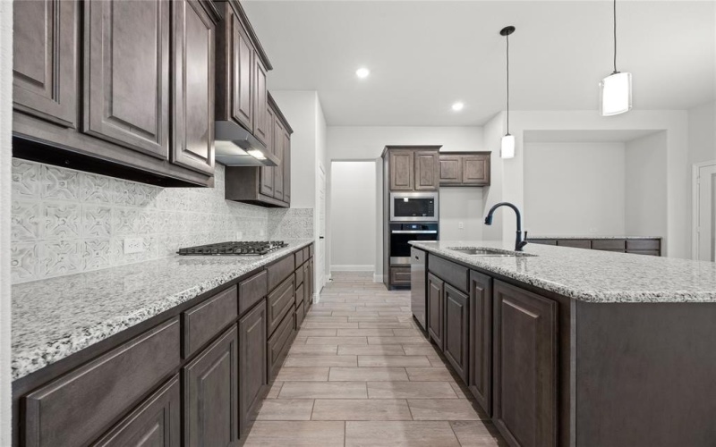 1832 Sudbury Drive, Cleburne, TX 76033, 3 Bedrooms Bedrooms, ,2 BathroomsBathrooms,Residential,For Sale,1832 Sudbury Drive,20849311