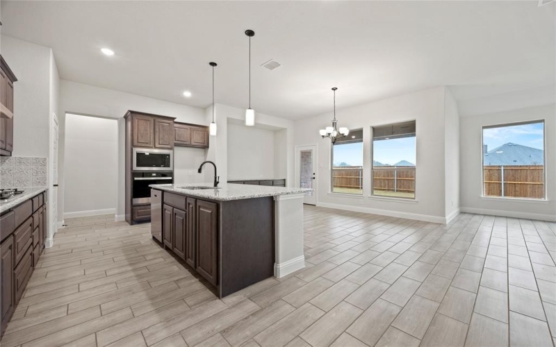 1832 Sudbury Drive, Cleburne, TX 76033, 3 Bedrooms Bedrooms, ,2 BathroomsBathrooms,Residential,For Sale,1832 Sudbury Drive,20849311
