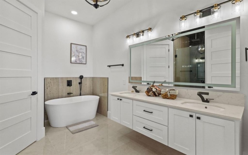 4109 Khawlah Nafal Court, Irving, TX 75038, 4 Bedrooms Bedrooms, ,6 BathroomsBathrooms,Residential,For Sale,4109 Khawlah Nafal Court,20849330