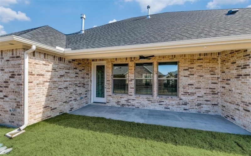 622 Community Lane, Rockwall, TX 75087, 3 Bedrooms Bedrooms, ,3 BathroomsBathrooms,Residential,For Sale,622 Community Lane,20849535