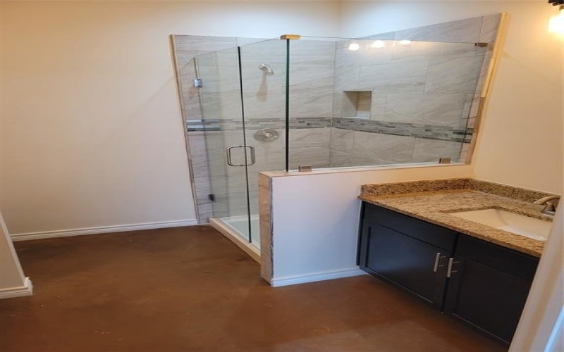 205 Perch Drive, West Tawakoni, TX 75474, 3 Bedrooms Bedrooms, ,2 BathroomsBathrooms,Residential,For Sale,205 Perch Drive,20849557
