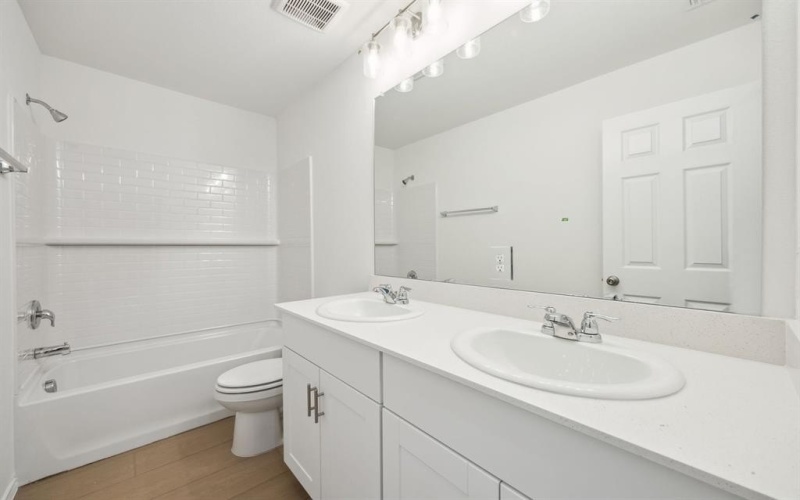 2422 Arbutus Drive, Forney, TX 75126, 3 Bedrooms Bedrooms, ,2 BathroomsBathrooms,Residential,For Sale,2422 Arbutus Drive,20849597