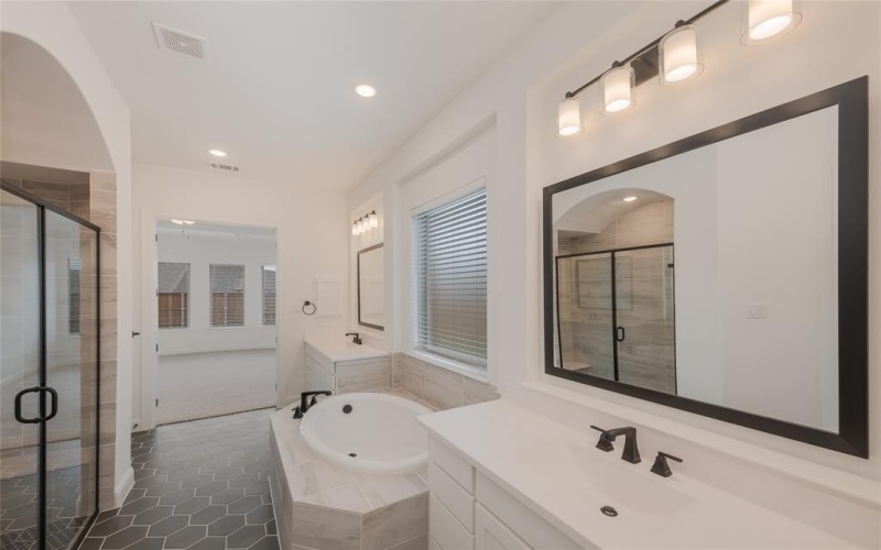 6845 Turner Falls Circle, Flower Mound, TX 76226, 5 Habitaciones Habitaciones , ,5 BañosBaños,Residential,En Venta,6845 Turner Falls Circle,20854320
