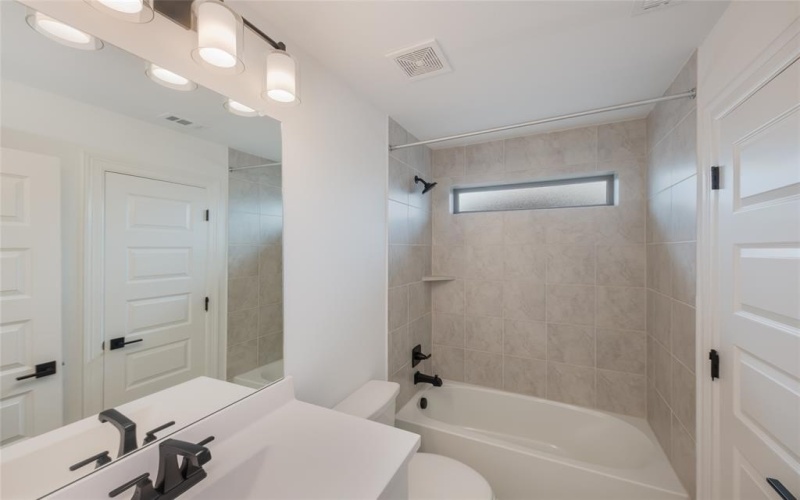 6845 Turner Falls Circle, Flower Mound, TX 76226, 5 Habitaciones Habitaciones , ,5 BañosBaños,Residential,En Venta,6845 Turner Falls Circle,20854320
