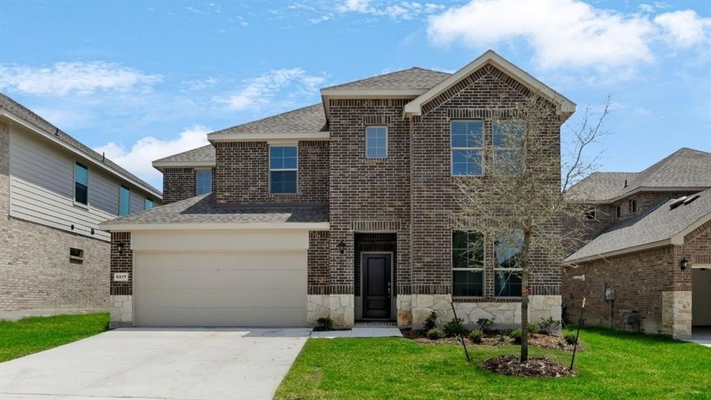 9217 Cessna Ave., McKinney, TX 75071, 4 Habitaciones Habitaciones , ,2 BañosBaños,Residential,En Venta,9217 Cessna Ave.,20852190