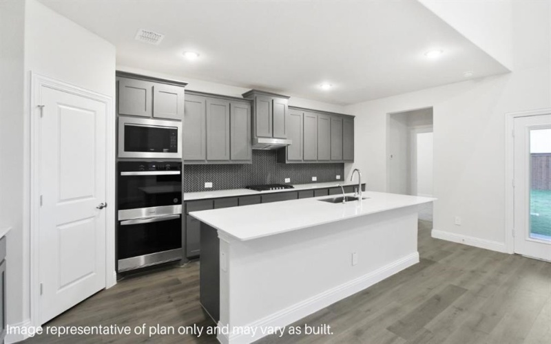 9217 Cessna Ave., McKinney, TX 75071, 4 Habitaciones Habitaciones , ,2 BañosBaños,Residential,En Venta,9217 Cessna Ave.,20852190