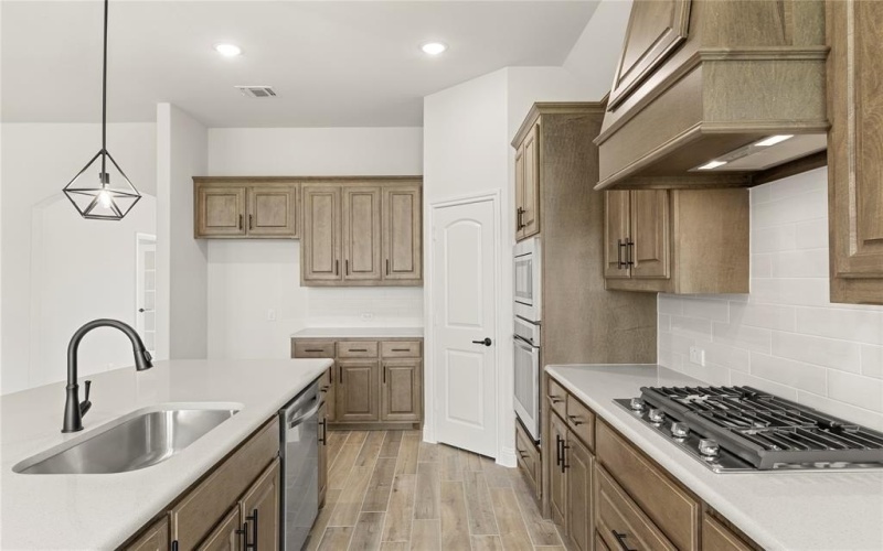 614 Tenor, Forney, TX 75126, 3 Bedrooms Bedrooms, ,2 BathroomsBathrooms,Residential,For Sale,614 Tenor,20854449