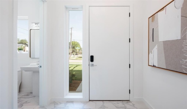 832 McBroom Street, Dallas, TX 75212, 4 Bedrooms Bedrooms, ,3 BathroomsBathrooms,Residential,For Sale,832 McBroom Street,20854475