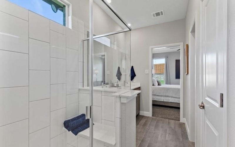 428 PICKETT CREEK Drive, Fort Worth, TX 76008, 4 Habitaciones Habitaciones , ,2 BañosBaños,Residential,En Venta,428 PICKETT CREEK Drive,20854510