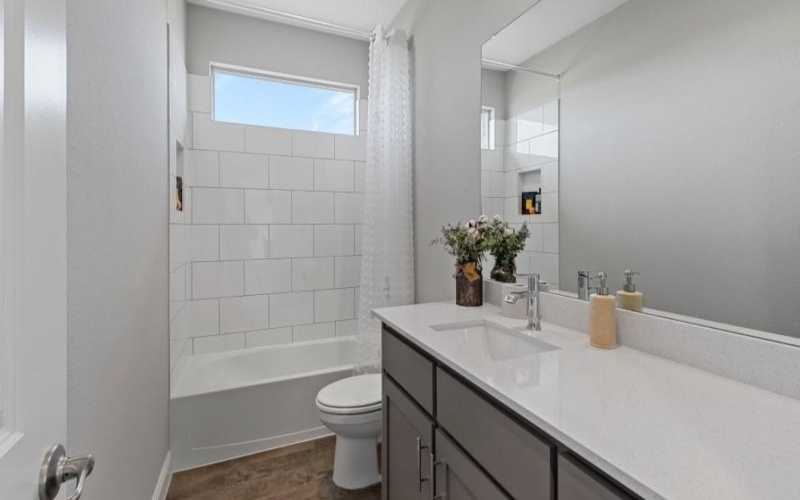 428 PICKETT CREEK Drive, Fort Worth, TX 76008, 4 Habitaciones Habitaciones , ,2 BañosBaños,Residential,En Venta,428 PICKETT CREEK Drive,20854510