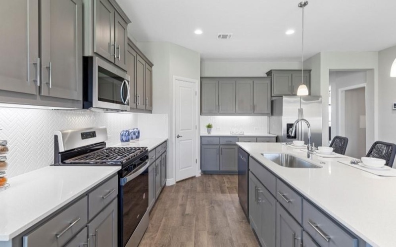 428 PICKETT CREEK Drive, Fort Worth, TX 76008, 4 Habitaciones Habitaciones , ,2 BañosBaños,Residential,En Venta,428 PICKETT CREEK Drive,20854510