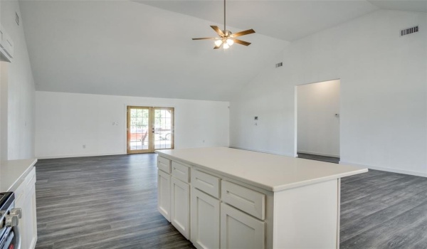 104 Buffalo Court, Runaway Bay, TX 76426, 3 Bedrooms Bedrooms, ,2 BathroomsBathrooms,Residential,For Sale,104 Buffalo Court,20852245
