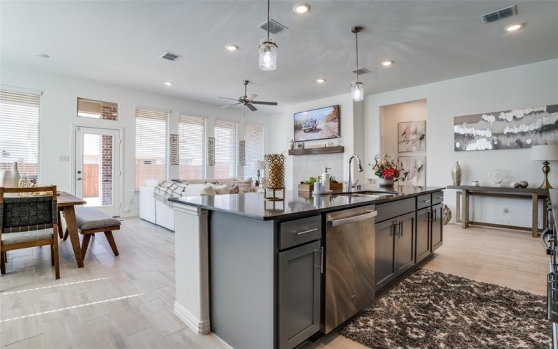 5104 High Brush Way, Princeton, TX 75407, 4 Bedrooms Bedrooms, ,3 BathroomsBathrooms,Residential,For Sale,5104 High Brush Way,20854568