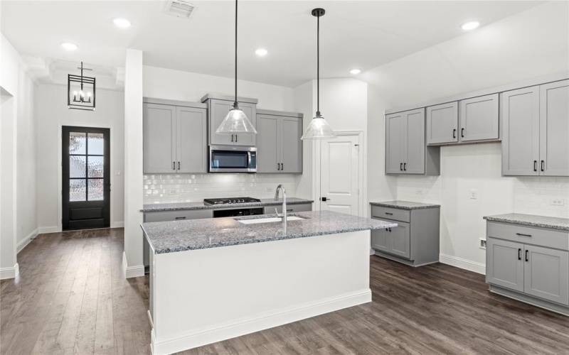 2109 Martins Pond Road, Forney, TX 75126, 4 Bedrooms Bedrooms, ,3 BathroomsBathrooms,Residential,For Sale,2109 Martins Pond Road,20852265