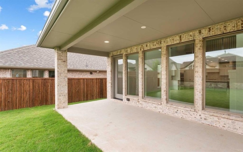 1413 Kirkhill Lane, Forney, TX 75126, 4 Bedrooms Bedrooms, ,3 BathroomsBathrooms,Residential,For Sale,1413 Kirkhill Lane,20854618