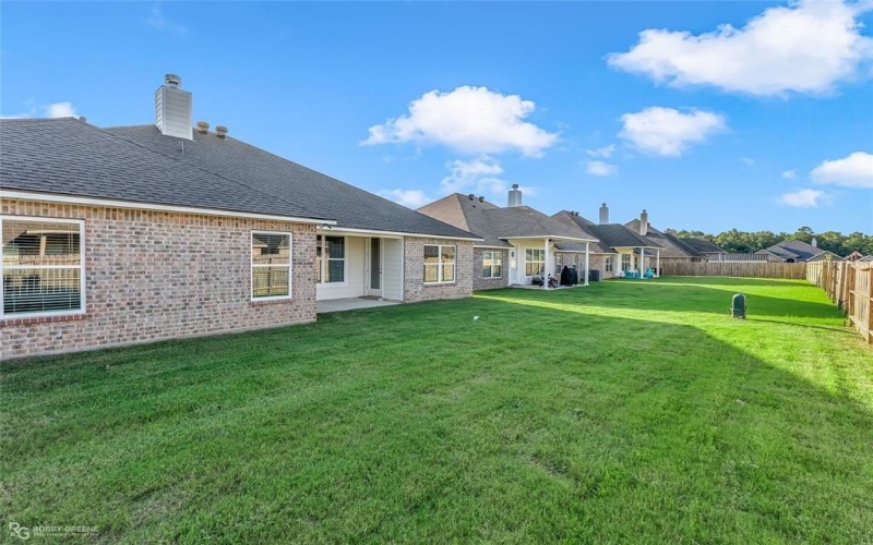 568 Brunswick Gardens, Haughton, LA 71037, 4 Bedrooms Bedrooms, ,2 BathroomsBathrooms,Residential,For Sale,568 Brunswick Gardens,20852509